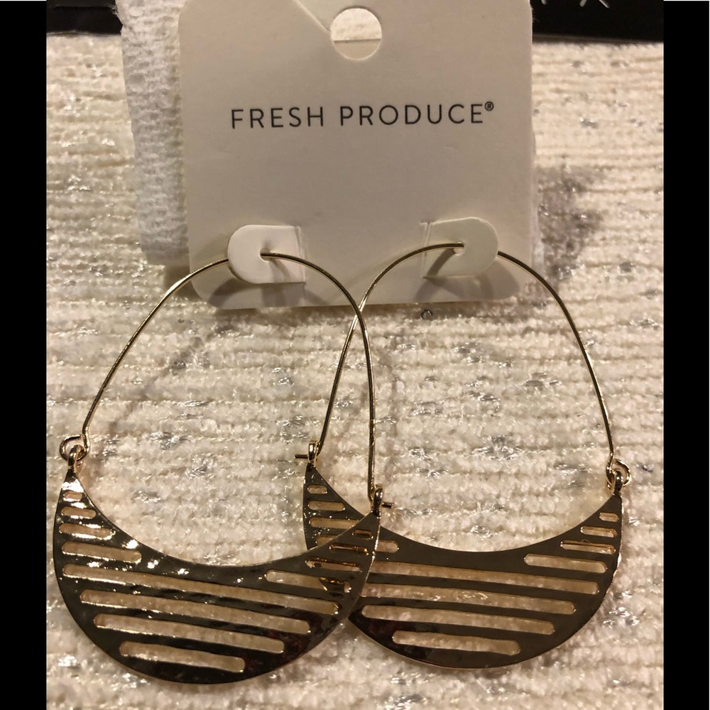 NWT gold crescent earrings